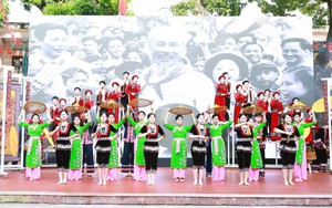 Ngày tựu trường nơi địa đầu Tổ quốc: Giữ gìn bản sắc, nuôi dưỡng khát vọng