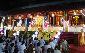  Lễ Vu lan báo hiếu ở cố đô Huế