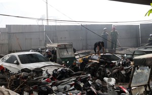 Thủ tướng yêu cầu làm rõ và khắc phục hậu quả vụ cháy bãi trông giữ xe gầm cầu Vĩnh Tuy, Hà Nội