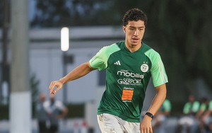 Cầu thủ Việt kiều đắt giá nhất thế giới cách tấm vé dự World Cup 2 trận đấu