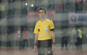 Trọng tài Indonesia bắt trận U23 Việt Nam gặp U23 Yemen, được gọi là Vua thẻ