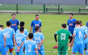 Tin nóng bóng đá Việt Nam hôm nay 8/9: Đội tuyển Việt Nam tìm lại niềm vui; Văn Thanh nghỉ thi đấu 7 tháng