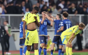 Alexander Isak trở lại trong ác mộng