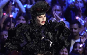 MTV VMA 2025: Lady Gaga đăng quang Nghệ sĩ của Năm - Rosé Blackpink làm nên lịch sử