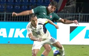 LĐBĐ Iraq được kêu gọi trừng phạt cầu thủ đội nhà sau pha phạm lỗi với 'Messi Thái', truyền thông Tây Á chỉ trích kịch liệt