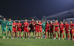 HLV Hoàng Văn Phúc: 'Hãy kiên nhẫn với U23 Việt Nam'