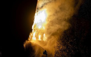 Hỏa hoạn phá hủy nghiêm trọng nhà thờ 154 năm tuổi ở Hà Lan