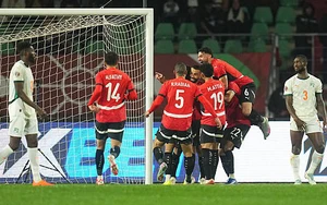 Salah ghi bàn và kiến tạo, đưa Ai Cập vào bán kết cúp Châu Phi 