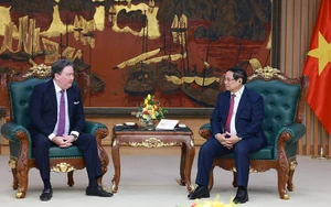 Thủ tướng Phạm Minh Chính tiếp Đại sứ Hoa Kỳ tại Việt Nam Marc Knapper đến chào từ biệt