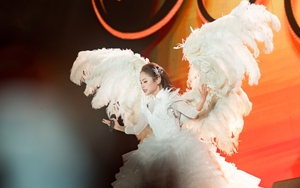 Đêm nhạc tri ân lớn nhất trong 13 năm ca hát của Phương Mỹ Chi