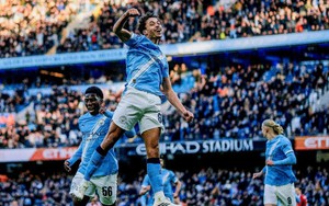 Ai bảo Pep Guardiola hết thời?