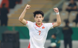 Đình Bắc cùng U23 Việt Nam lập cột mốc lịch sử, khẳng định bản lĩnh