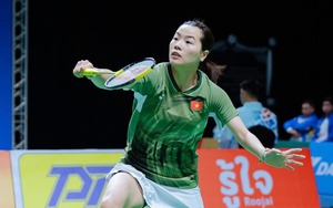 Nguyễn Thùy Linh ngược dòng ấn tượng trước tay vợt xếp trên 11 bậc ở trận ra quân giải Super 750 Ấn Độ