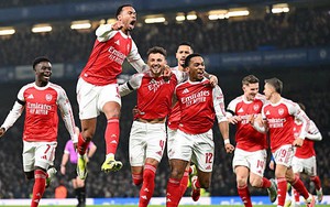 Đánh bại Chelsea ngay trên sân khách, Arsenal tràn trề hy vọng đoạt cúp Liên đoàn Anh
