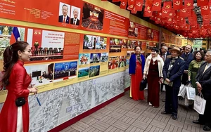 Khu Di tích Phủ Chủ tịch khai mạc chuỗi hoạt động chào mừng Đại hội XIV của Đảng