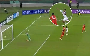 Hú hồn với tình huống U23 UAE sút tung lưới U23 Việt Nam nhưng bị VAR từ chối