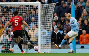 Kết quả bóng đá Ngoại hạng Anh vòng 22 mới nhất: MU thắng 2-0 Man City, Liverpool lại hòa