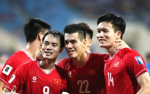 ĐT Việt Nam tụt hạng trên BXH FIFA, Tây Ban Nha vẫn xếp số 1 thế giới