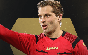 Trọng tài 34 tuổi bắt chính trận bán kết U23 Việt Nam vs U23 Trung Quốc là ai?