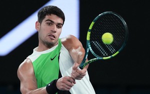 Australian Open 2026 nhận nhiều chỉ trích sau ngày thi đấu mở màn, nhiều khán giả đã yêu cầu 'hoàn tiền'