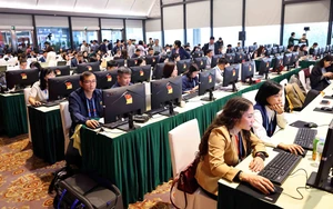 Báo chí tác nghiệp tại Đại hội đại biểu toàn quốc lần thứ XIV của Đảng