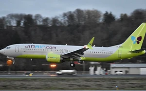 Hàn Quốc sơ tán khẩn 122 người do sự cố trên máy bay hãng Jin Air