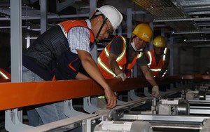 Xuyên Tết lắp đặt thiết bị tại nhà ga sân bay Long Thành