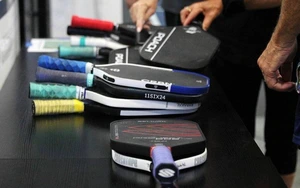 Hiểm họa từ vợt pickleball