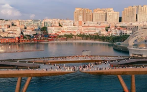 Phát triển đặc khu Phú Quốc thành trung tâm kinh tế, du lịch - dịch vụ tổng hợp tầm quốc gia, quốc tế 