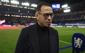 HLV Rosenior coi một cầu thủ Chelsea đang 'xuất sắc nhất thế giới' ở vị trí của mình