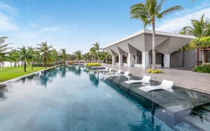 Cam Ranh Bay: Từ bãi biển thiên đường đến "Dự án nghỉ dưỡng xuất sắc nhất thế giới"