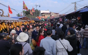 Chợ Viềng - Điểm hẹn văn hóa tâm linh