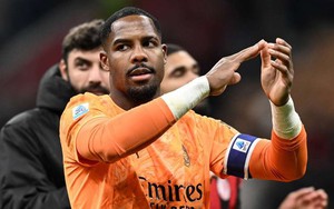 Milan: Nuôi giấc mơ với “Magic Mike”