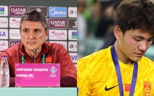 HLV U23 Trung Quốc bức xúc, cho rằng việc học trò trượt giải Thủ môn xuất sắc nhất giải là thiếu công bằng