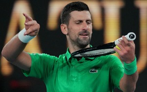 Djokovic vào tứ kết Australian Open 2026 mà không tốn một giọt mồ hôi