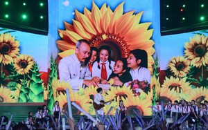 Concert "Tự hào theo Đảng quang vinh - Quảng Ninh vươn mình cất cánh"