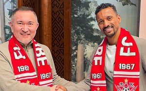 Cựu danh thủ MU bất ngờ trở lại thi đấu chuyên nghiệp sau hơn 1 năm giải nghệ