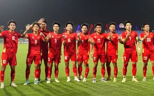 HLV Kim Sang Sik chỉ ra hàng loạt sao trẻ U23 Việt Nam có cơ hội khoác áo ĐTQG