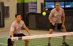 5 điều người chơi pickleball trên 50 tuổi nên tránh