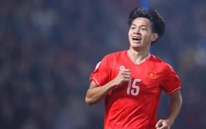 Trần Trung Kiên và tập thể U23 Việt Nam có hành động ấm áp với Bùi Vĩ Hào 