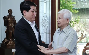 Chủ tịch nước Lương Cường chúc Tết, tri ân các đồng chí nguyên lãnh đạo Đảng, Nhà nước