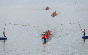 Rộn ràng Lễ hội đua thuyền đuôi én năm 2026 tại Mường Lay, Điện Biên