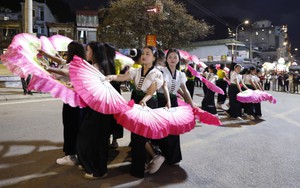 Festival Khèn Mông - Lễ hội Hoa Tớ Dày: Đưa Mù Cang Chải trở thành điểm đến du lịch tiêu biểu Tây Bắc