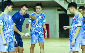 Futsal Việt Nam quyết tranh ngôi đầu bảng với Thái Lan