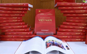 Giới thiệu cuốn sách Tự hào cơ đồ Việt Nam