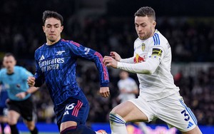 Đại thắng trước Leeds, Arsenal duy trì ngôi đầu bảng ở Ngoại hạng Anh