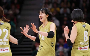 Tỏa sáng giữa dàn sao ở Nhật Bản, Trần Thị Thanh Thúy được trang bóng chuyền thế giới khen ngợi