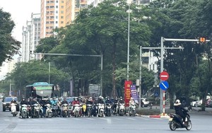 Giao thông Hà Nội ổn định buổi sáng ngày cuối cùng của kỳ nghỉ Tết Dương lịch