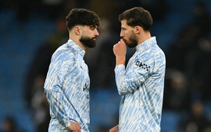 Man City - Brighton: Guardiola vá hàng thủ thế nào đây?