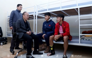 Vĩ Hào, Nguyễn Tân rời U23 Việt Nam về CLB điều trị chấn thương